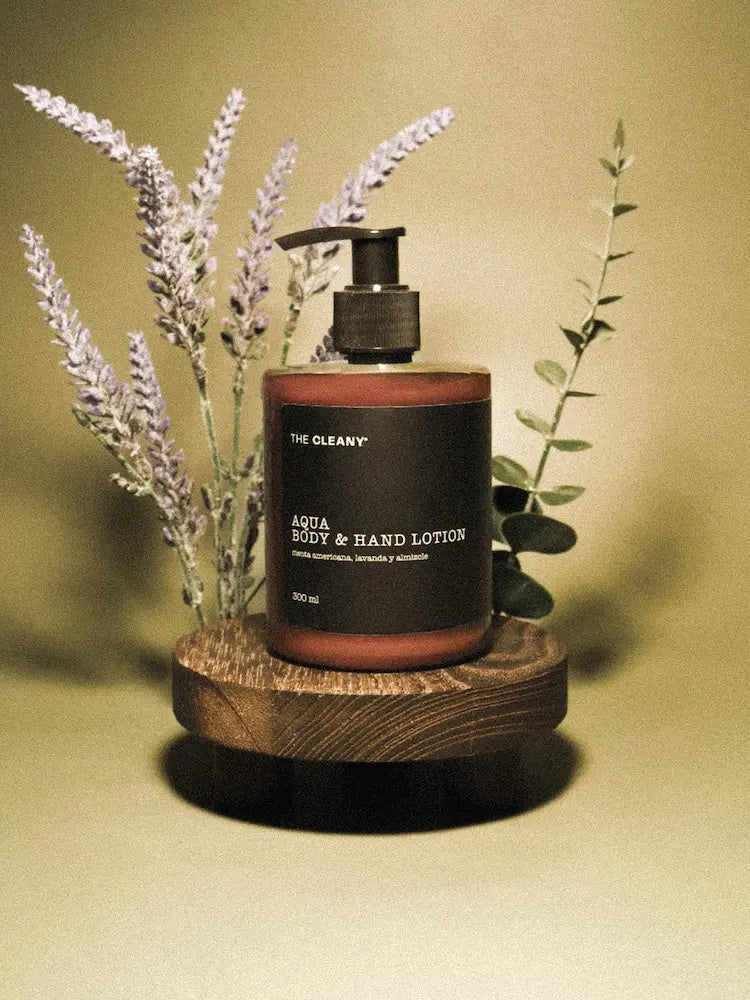 CREMA (BODY AND HAND LOTION)